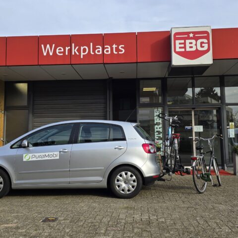 de fietsen van de klanten van ebike gelderland klaar gemaakt voor gebruik voor de werkplaats